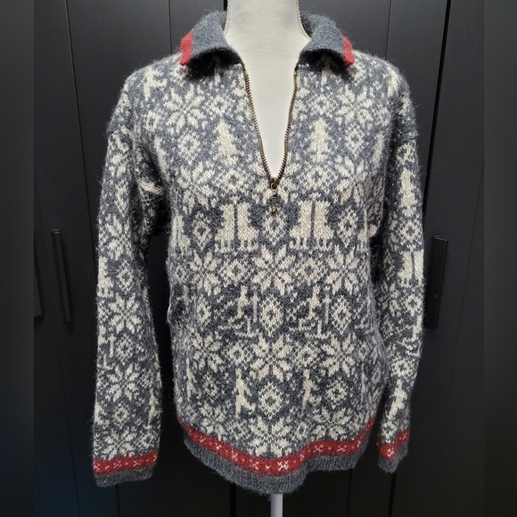 Vintage 1990s Woolrich wool grey and white snowflake knit sweater - Picture 3 of 13